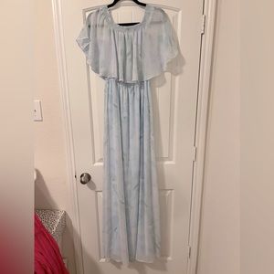 Blue Show Me Your Mumu Maxi Dress in a Large